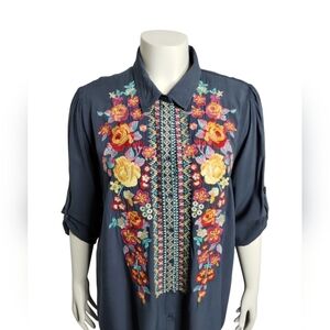 Giddy‎ Up Glamour Women's Embroidered Floral Boho Cottagecore Colorful Top 1X